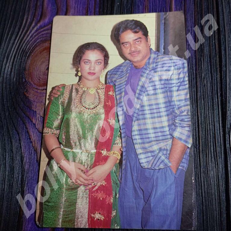 Mandakini Shatrugan Sinha rare bollywood postcard