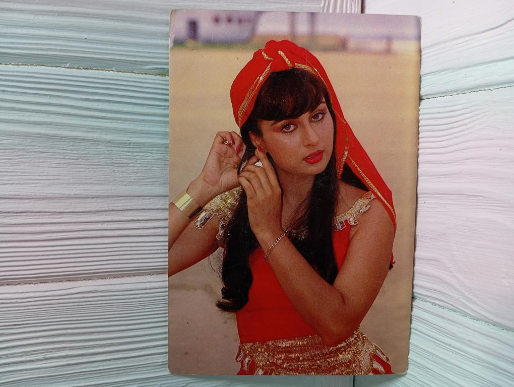 Poonam Dhillon rare postcard