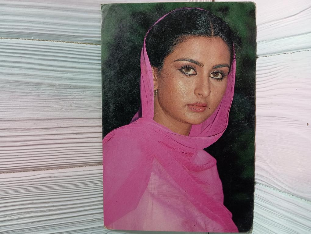 Poonam Dhillon rare postcard