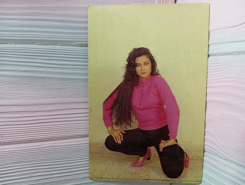 Poonam Dhillon rare postcard