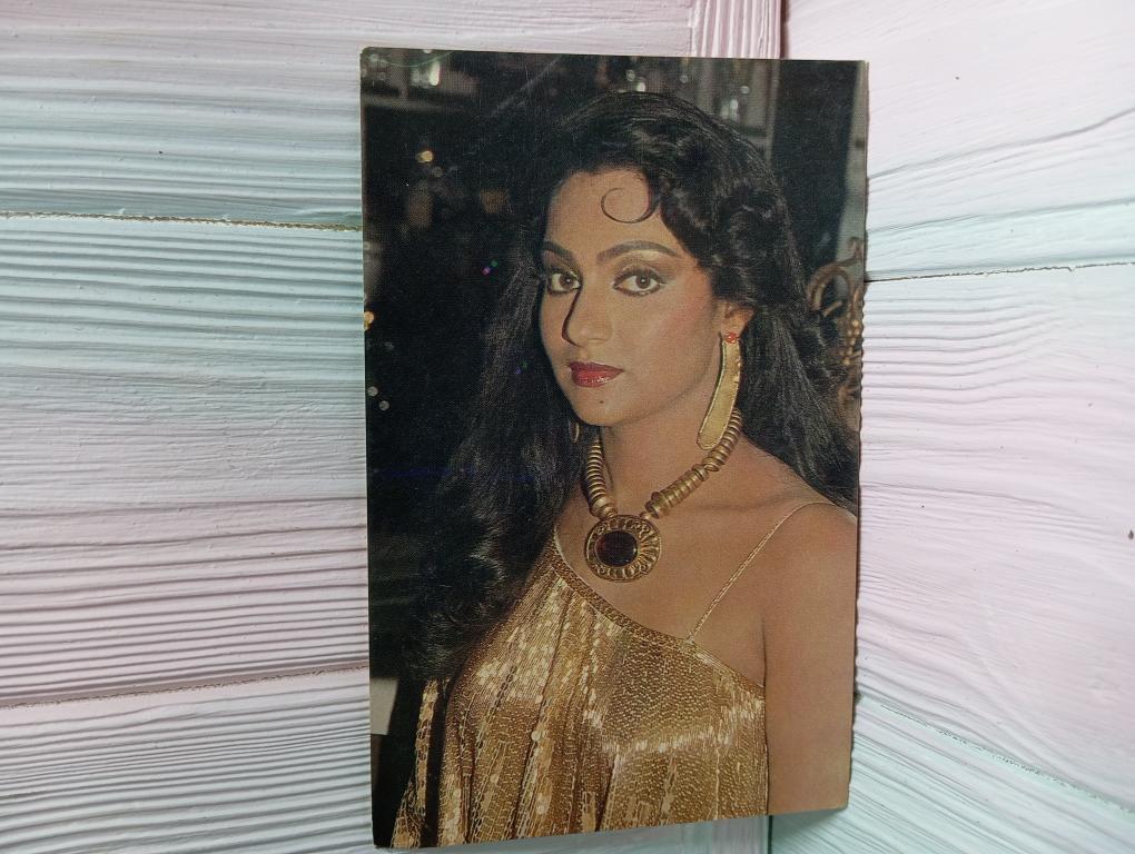 Madhavi bollywood rare postcard