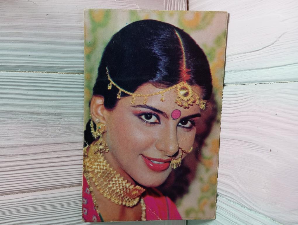 Anita Raj rare bollywood postcard